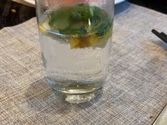 -东方红海鲜百汇(国际大厦店)