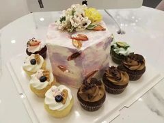 -李奥斯汀蛋糕商务茶歇·甜品台·企业活动团建(长寿路店)