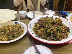 -鲁南仔·滕州炒鸡(经三路店)