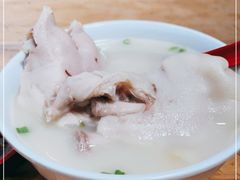 -雷祖芳老妈蹄花店