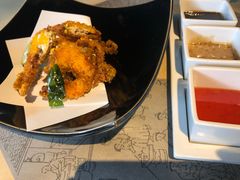 -穹六人间 people 6(岳阳路店)