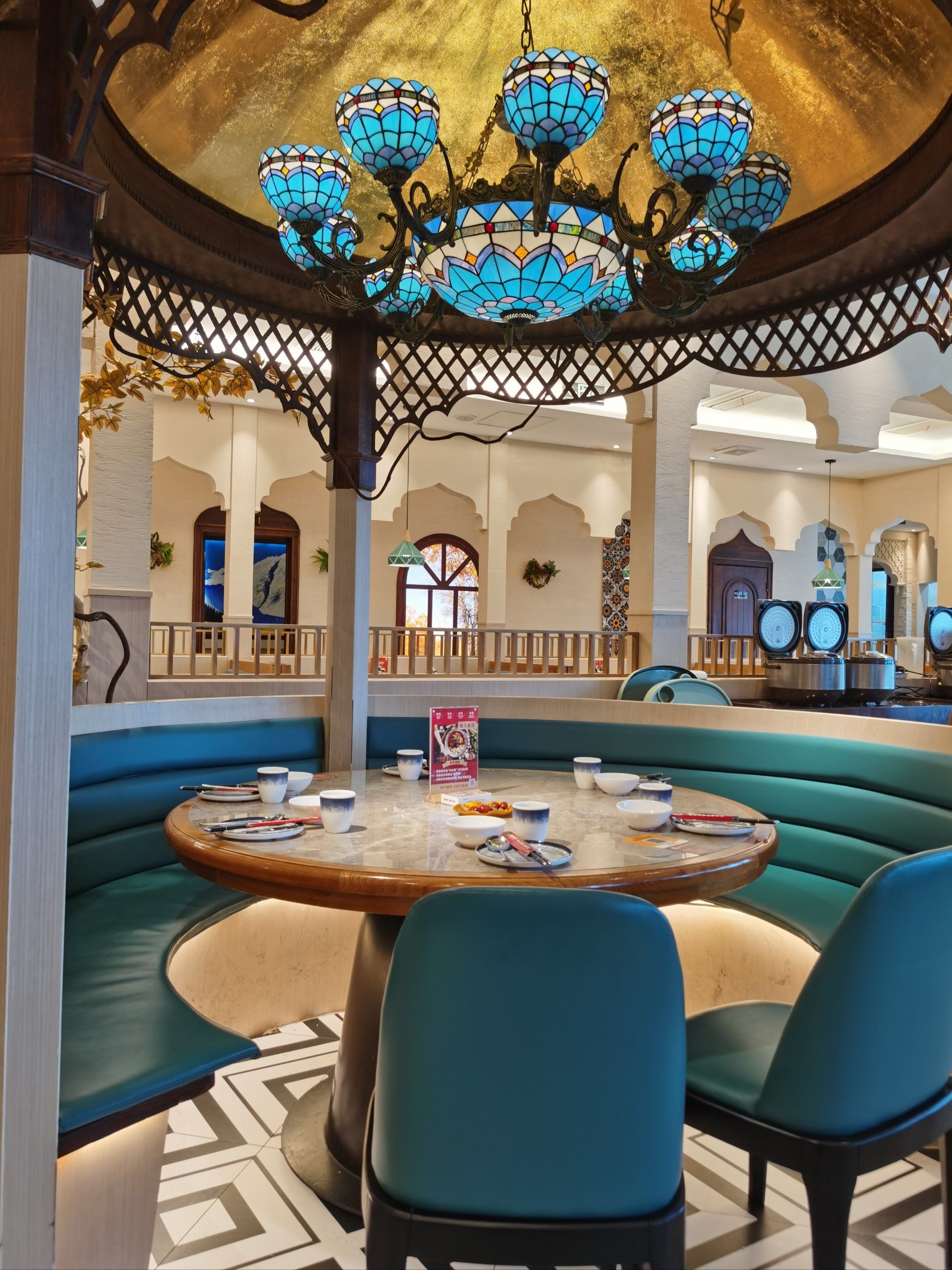 美轮美奂的西域风情餐厅