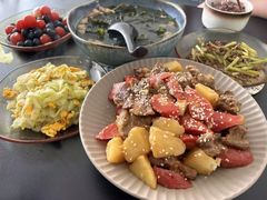 -乐禧母婴全自营月嫂(宝山店)