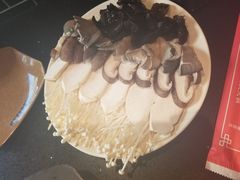 -宽板凳老灶火锅(外馆斜街店)