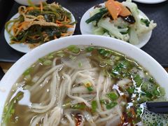 -马德元纯汤牛肉面(太奥广场店)