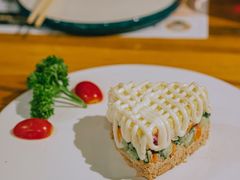 皇冠沙拉-通海俄式烧烤(下瓦房店)