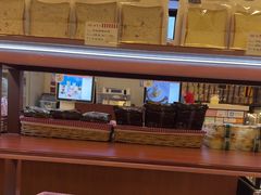 -红宝石·鲜奶小方·海派西点房(浦三店)