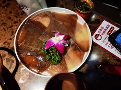 精品鲜毛肚-小龙坎火锅(春熙太古里店)