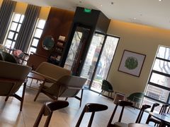 -星巴克(郑州普罗旺世店)