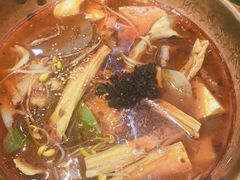 -成都你六姐·牛肉冒菜(上海环宇荟店)