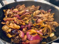 -胡须佬鸡煲四季火锅店(石厦西村直营店)
