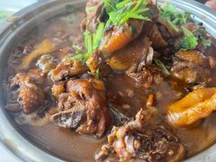 鸡煲-溢心园香河肉饼总店