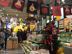 -LINE FRIENDS Garosu-gil Flagship Store