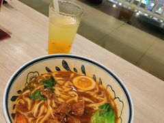 -康师傅私房牛肉面(马泉营奥莱店)