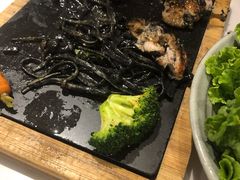 山贼汁鸡扒墨鱼汁扁面-打趸BTC·Breaktime cafe(北京路店)