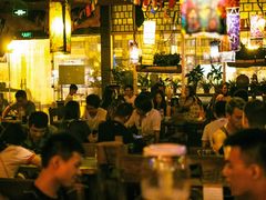 帅哥美女-Helens海伦司(武汉卓刀泉店)