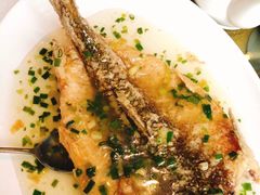 特色葱油飞鱼-岭南海晏楼(滨江东总店)