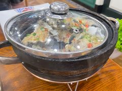 石锅闷生蚝-楼外楼大刀肉传统火锅居(博学路店)