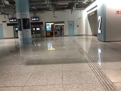 -蓝天路(地铁站)