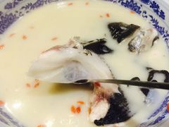 天目湖鱼头汤-渔堂公园餐厅·本帮菜(乐园路店)
