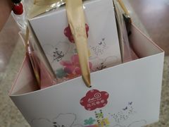 -花花卷卷·鲜食蛋糕(静安久光百货店)