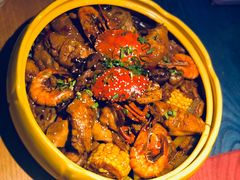 -多嘴超级肉蟹煲(杉杉国潮主题店)