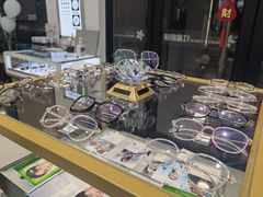 -眼博士眼镜(临港宝龙店)