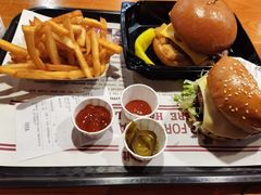 -The Habit Burger Grill 哈比特汉堡(复兴soho店)