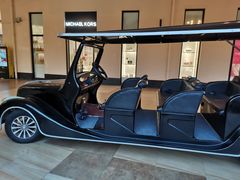 -王府井奥莱临潼小镇(临潼店)