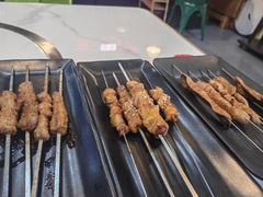 -哈尔滨烧烤·山河村铁锅炖(交大店)