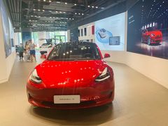 -TESLA 特斯拉(上海太古汇体验店)
