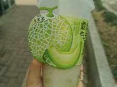 -奈雪的茶(湖滨银泰in77C区PRO店)