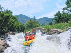 -尧山大峡谷漂流