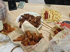 -千百味红餐厅·非遗江西菜(绿地双子塔总店)