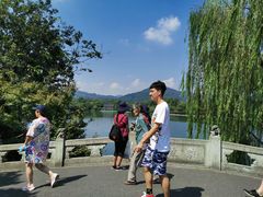 -苏堤停车场