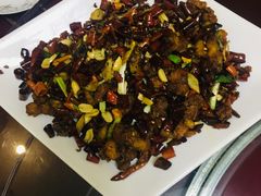 辣子炒鸡-文轩私房菜(报社街店)