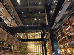 -半山书局(新世纪商城店)