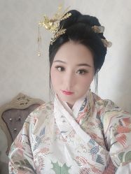 点击看大图 -九月鹰飞汉服摄影工作室