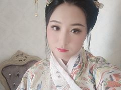 -九月鹰飞汉服摄影工作室
