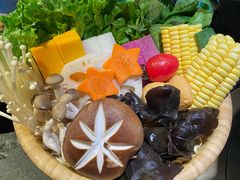 -湊湊火锅·茶憩(新中关购物中心店)