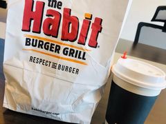 -The Habit Burger Grill 哈比特汉堡(爱琴海店)