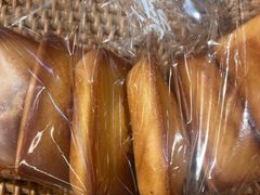 -CARINO BAKERY&CAFE(人广来福士店)
