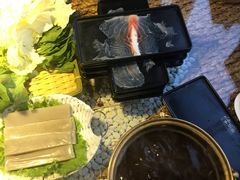 -慢丽江·云南野生菌土鸡锅(西山店)