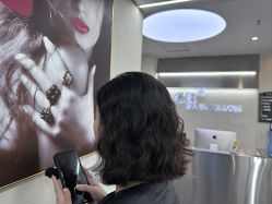 -东梵造型·烫发染发接发连锁SALON