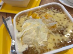 雪山杨枝甘露-满记甜品(荟聚购物中心店)