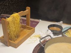 -洪氏嗨捞·猪肚鸡火锅(阳光天地店)