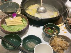 -狐狸爱上椰子鸡(滨江星光大道店)