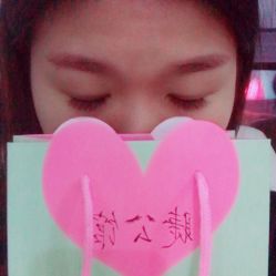 -睫乐园•睫公馆•美睫美甲沙龙