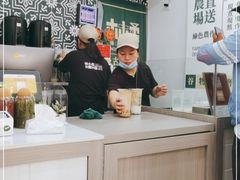 -林小柔绿豆沙牛乳(陆家嘴店)