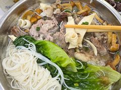 -福屿鲜捞小吃·捞化(福屿总店)